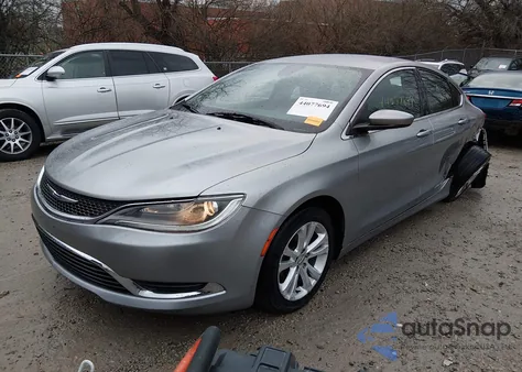 2015 Chrysler 200 Limited z USA, uszkodzony, nr VIN 1C3CCCAB7FN695793